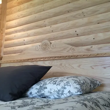 Siumno Izba Brzegi Bed & Breakfast 3*