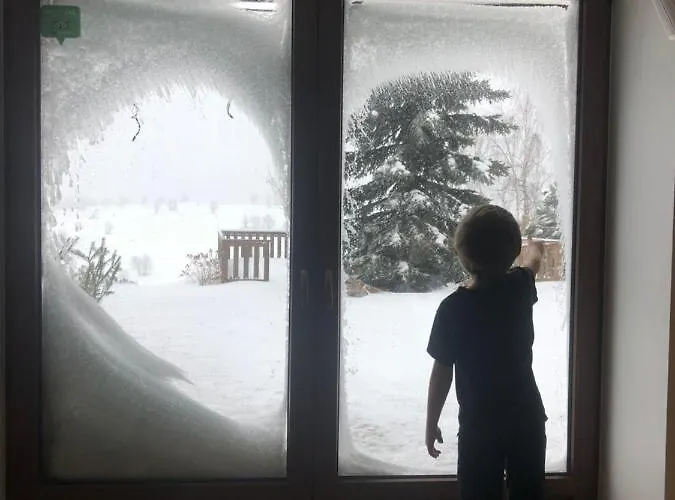 Nocleg ze śniadaniem Siumno Izba Brzegi 3*